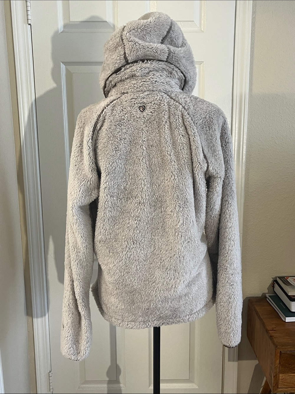 KÜHL Flight Fleece Hooded Jacket Women's Extra Large XL Stone Sherpa Zip Up - Picture 4 of 13